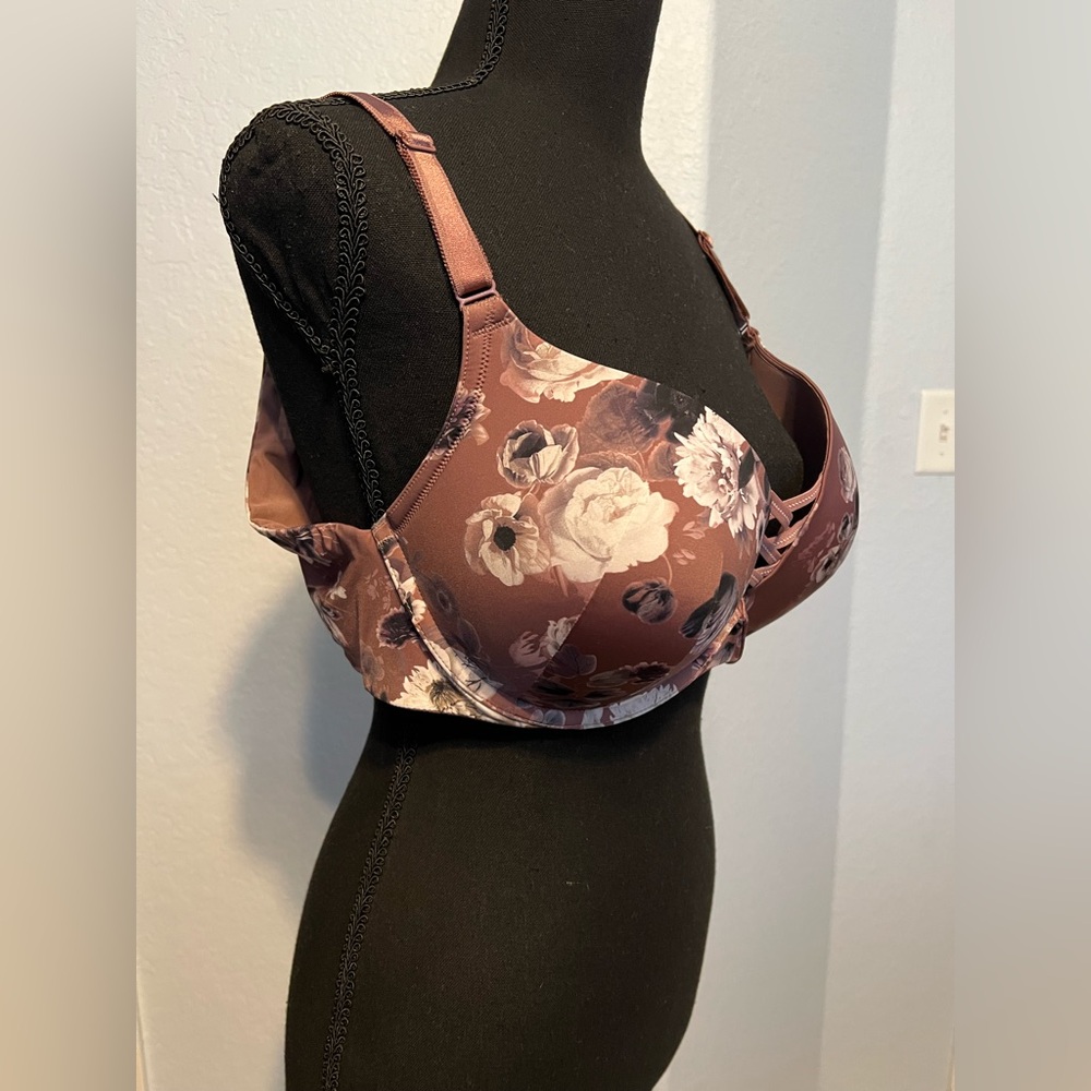 Torrid Floral Dusty Purple Lace-Up Padded Push-up Bra EUC - Picture 2 of 5